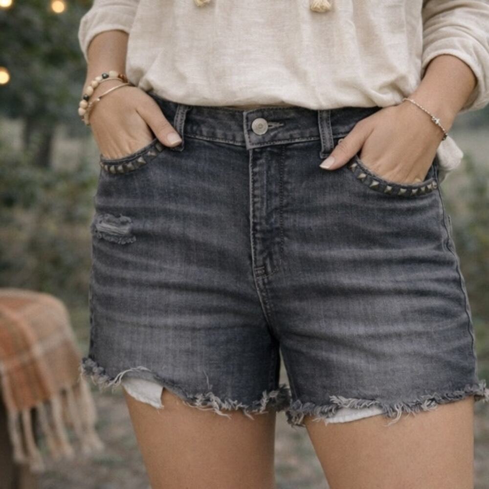 American Eagle High Rise Festival Shorts  Gray Denim Studded Pockets 14